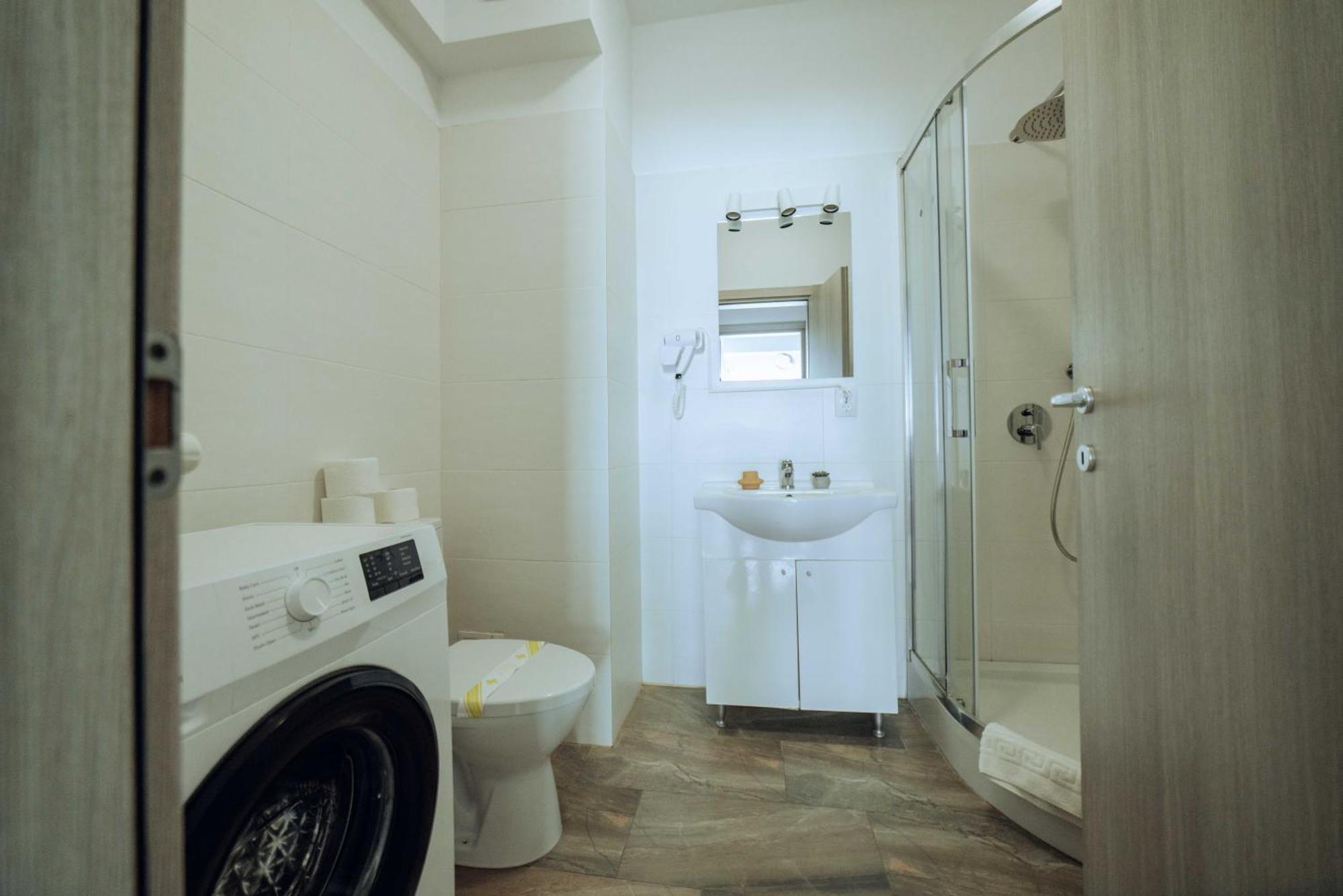 Cozy Apartments - One Residence Iasi Exterior foto